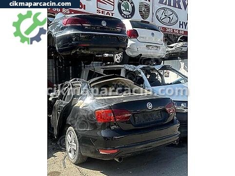 Volkswagen Jetta Bagaj Kapağı çıkma parça