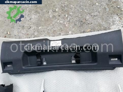 Volkswagen Jetta Bagaj Kilit Plastiği çıkma parça