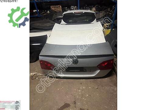 Volkswagen Jetta Bagaj çıkma parça