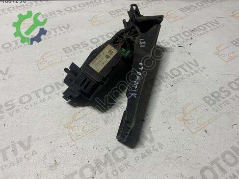 Volkswagen Caddy Pedal çıkma parça