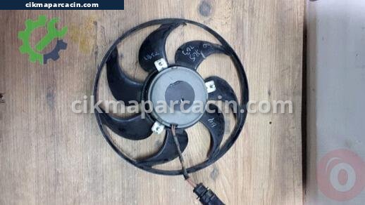 Volkswagen Jetta Fan Motoru çıkma parça