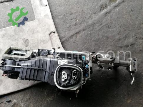Volkswagen Jetta Kalorifer Kutusu çıkma parça