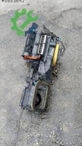 Volkswagen Jetta Kalorifer Kutusu Çıkma