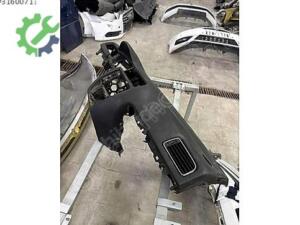Volkswagen Jetta Komple Ön Göğüs Hatasız Çıkma Orijinal