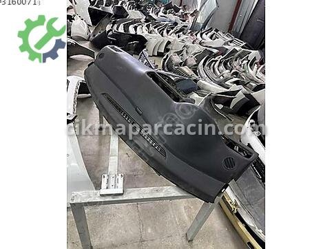 Volkswagen Jetta Komple Ön çıkma parça