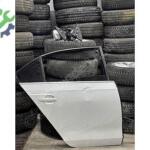 Volkswagen Jetta Sağ Arka Kapı Ufak Hasarlı Orijinal