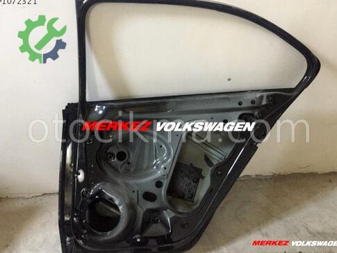 Volkswagen Jetta Sağ Arka Kapı çıkma parça