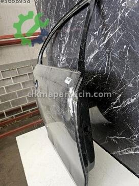 Volkswagen Jetta Sağ Arka Kapı 5C6833056 çıkma parça