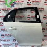 VOLKSWAGEN JETTA SAĞ ARKA KAPI ORJINAL ÇIKMA