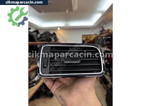 Volkswagen Jetta Ön Cam Izgarası çıkma parça