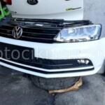 Volkswagen Jetta Sağ ön far hatasız orjinal çıkma