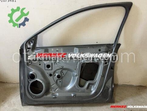 Volkswagen Jetta Sağ Ön Kapı 5C6831056 çıkma parça