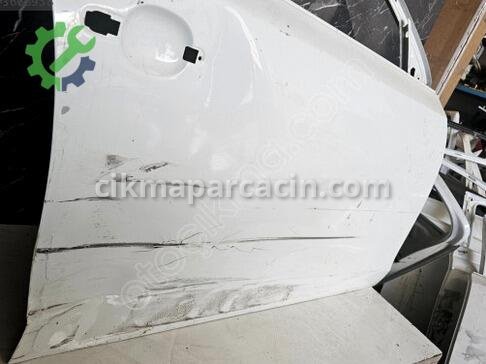 Volkswagen Jetta Sağ Ön Kapı 5C6831056 çıkma parça