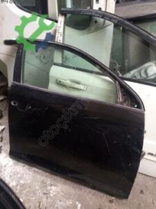 Volkswagen Jetta Orijinal Çıkma Sağ Ön Kapı