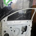 VOLKSWAGEN JETTA SAĞ ÖN KAPI 5C6831056