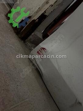 Volkswagen Jetta Sağ Ön Kapı 5C6831056 çıkma parça
