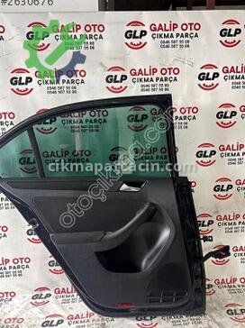 Volkswagen Jetta Sol Arka Kapı 5C6833055 çıkma parça