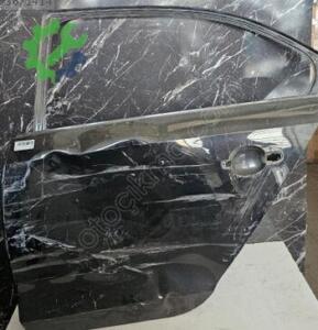 VOLKSWAGEN JETTA SOL ARKA KAPI 5C6833055