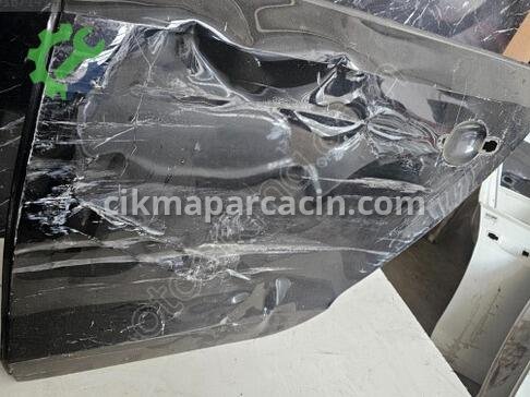 Volkswagen Jetta Sol Arka Kapı 5C6833055 çıkma parça