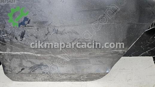 Volkswagen Jetta Sol Arka Kapı 5C6833055 çıkma parça