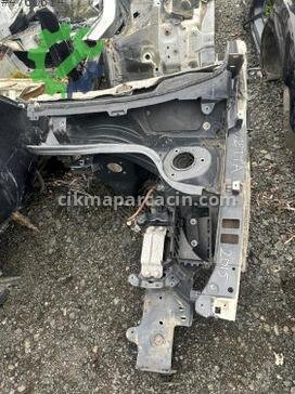 Volkswagen Jetta Komple Ön çıkma parça