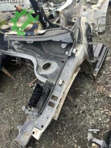 VOLKSWAGEN JETTA SOL ÖN BUT ORJİNAL ÇIKMA