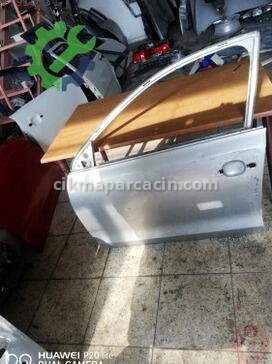 Volkswagen Jetta Sol Ön Kapı çıkma parça