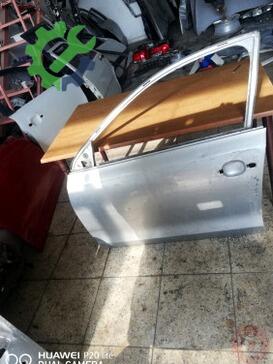 Volkswagen Jetta Sol Ön Kapı çıkma parça