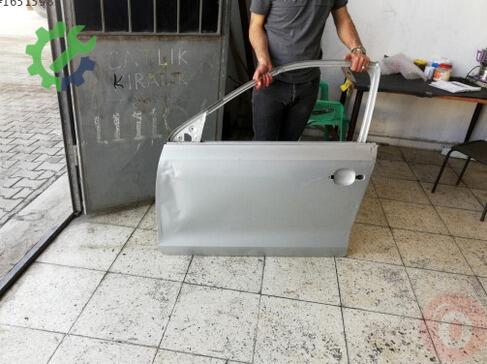 Volkswagen Jetta Sol Ön Kapı çıkma parça