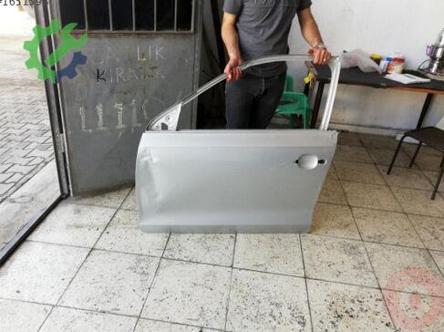 Volkswagen Jetta Sol Ön Kapı çıkma parça