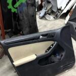 Volkswagen Jetta Sol Ön Kapı Döşemesi Bej Çıkma Orijinal
