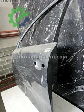 Volkswagen Jetta Sol Ön Kapı 5C6831055 çıkma parça