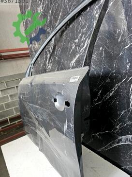 Volkswagen Jetta Sol Ön Kapı 5C6831055 çıkma parça