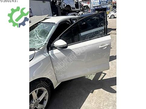 Volkswagen Jetta Sol Ön Kapı çıkma parça