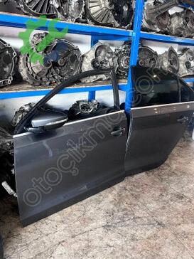 Volkswagen Jetta Sol Ön Kapı çıkma parça