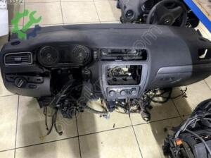 Volkswagen Jetta Torpido Çıkma