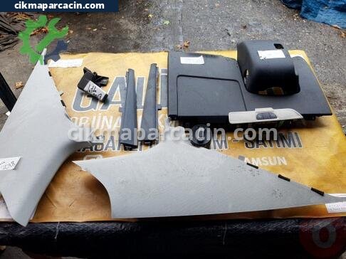 Volkswagen Jetta Torpido çıkma parça