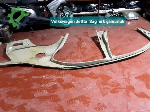 Volkswagen Jetta Sağ Çamurluk çıkma parça