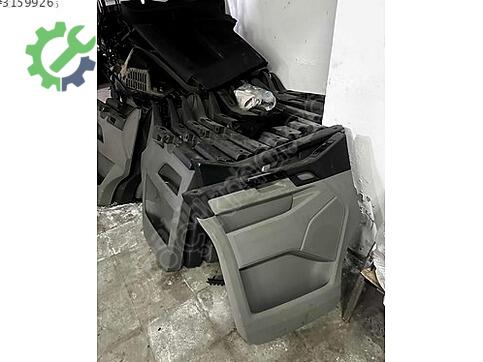 Volkswagen Transporter Kapı Döşemesi çıkma parça