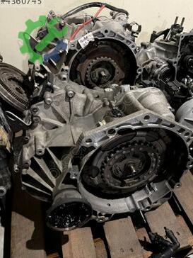 Volkswagen Passat Şanzıman Komple çıkma parça
