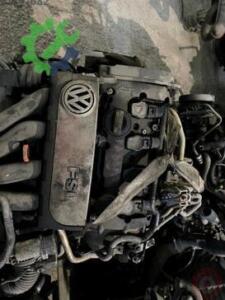 Volkswagen Passat 1.6 2.0 Fsi Motor Dolu