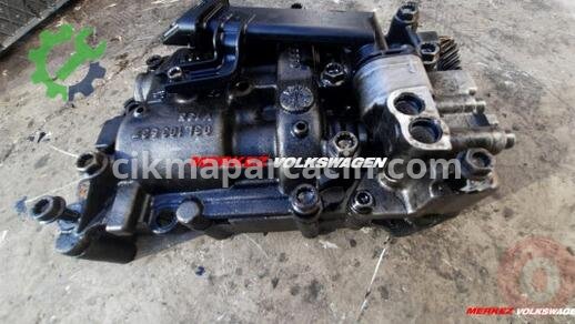 Volkswagen Passat Yağ Pompası 03L103537 çıkma parça