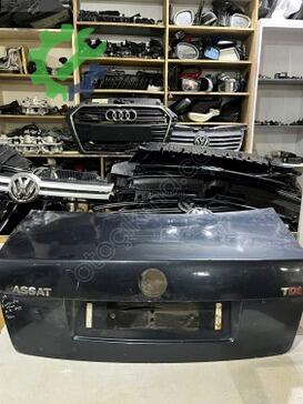 Volkswagen Passat Bagaj Kapağı çıkma parça
