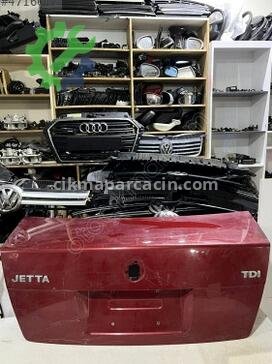 Volkswagen Passat Bagaj Kapağı çıkma parça
