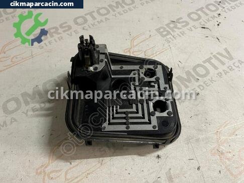 Volkswagen Passat Sol Arka Stop çıkma parça