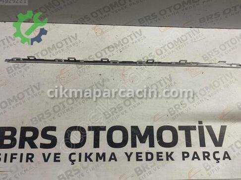 Volkswagen Passat Tampon Izgara Çıtası 3G0853835 çıkma parça