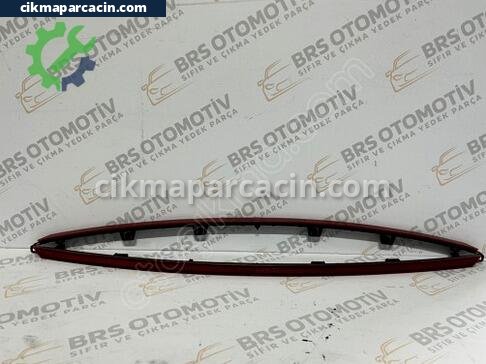 Volkswagen Passat Tampon Reflektörü çıkma parça