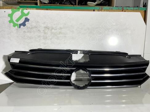 Volkswagen Passat Ön Panjur çıkma parça