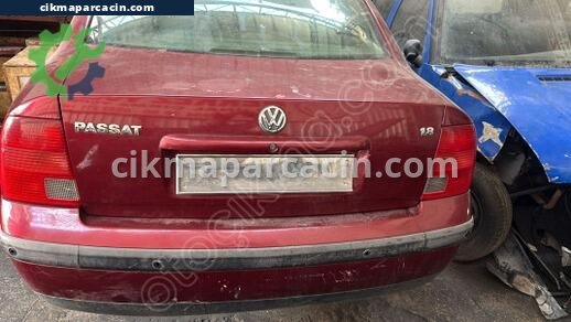 Volkswagen Passat Bagaj çıkma parça
