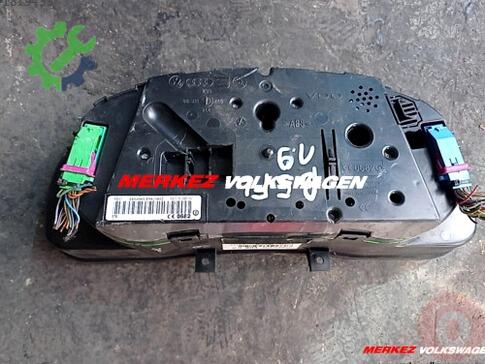 Volkswagen Passat Gösterge Paneli 3B0920807A çıkma parça